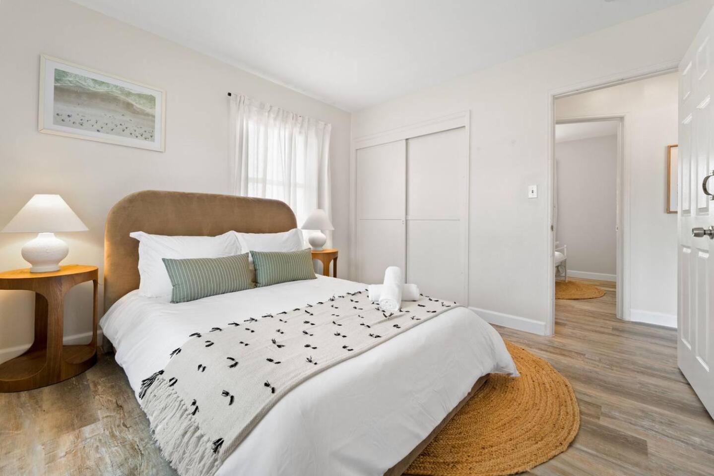 Casa de férias Charming 3br By Rather Be *