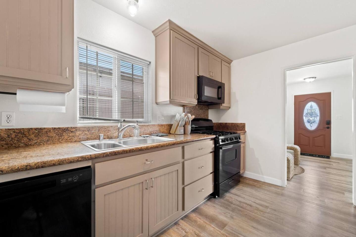 Casa de férias Charming 3br By Rather Be *